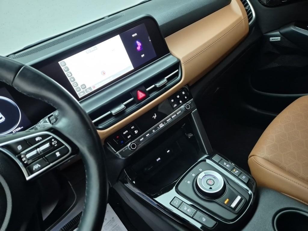 KIA Seltos - Vista 8