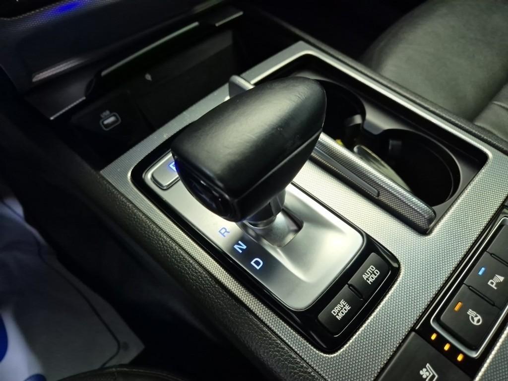 Genesis G80 - Vista 8