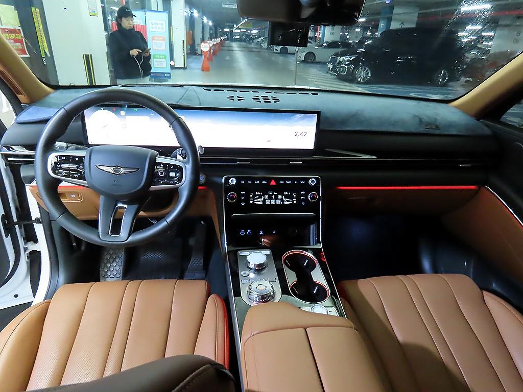 Genesis GV80 - Vista 10