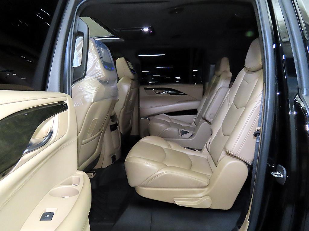 Cadillac Escalade - Vista 7