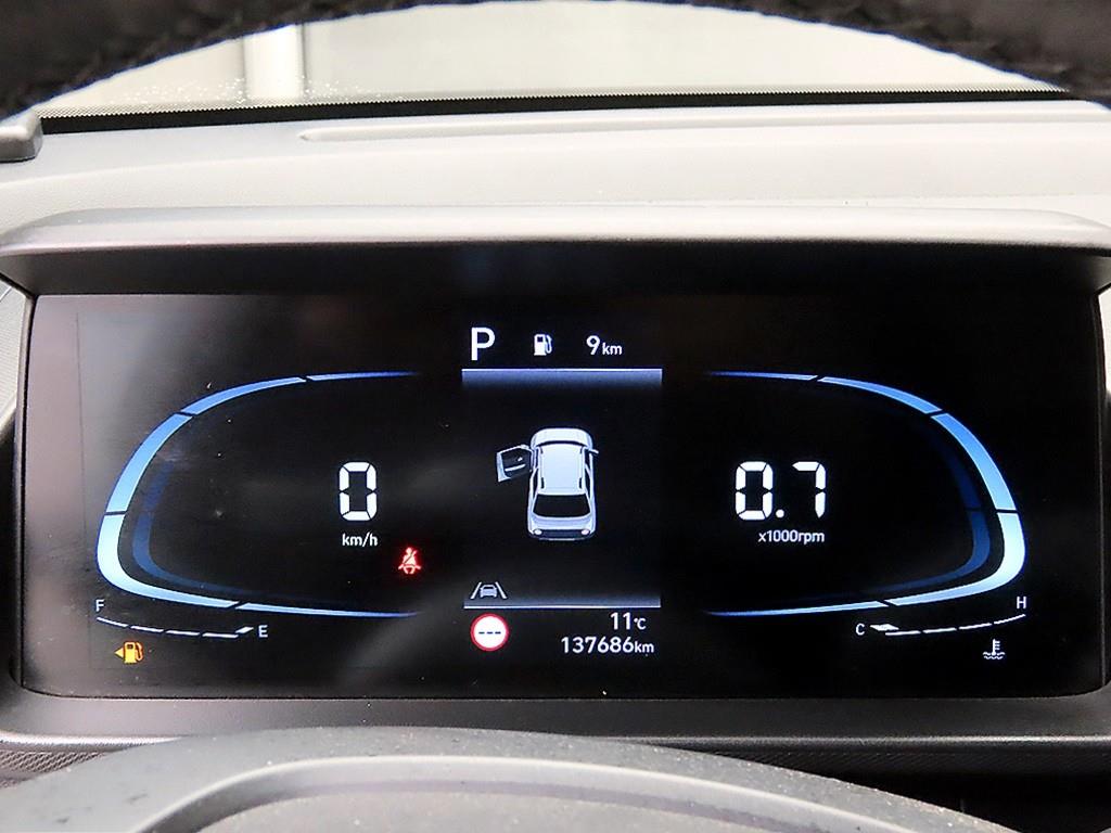 HYUNDAI Casper - Vista 8