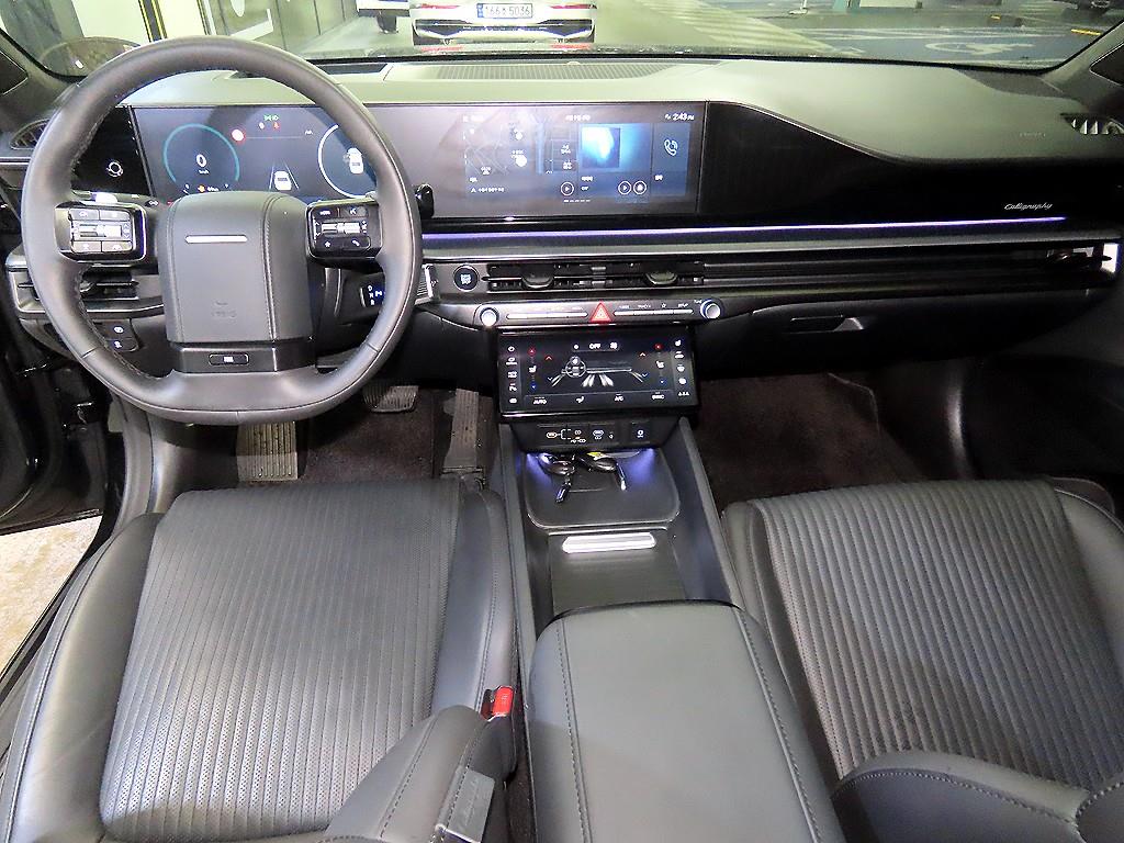 HYUNDAI Grandeur - Vista 10