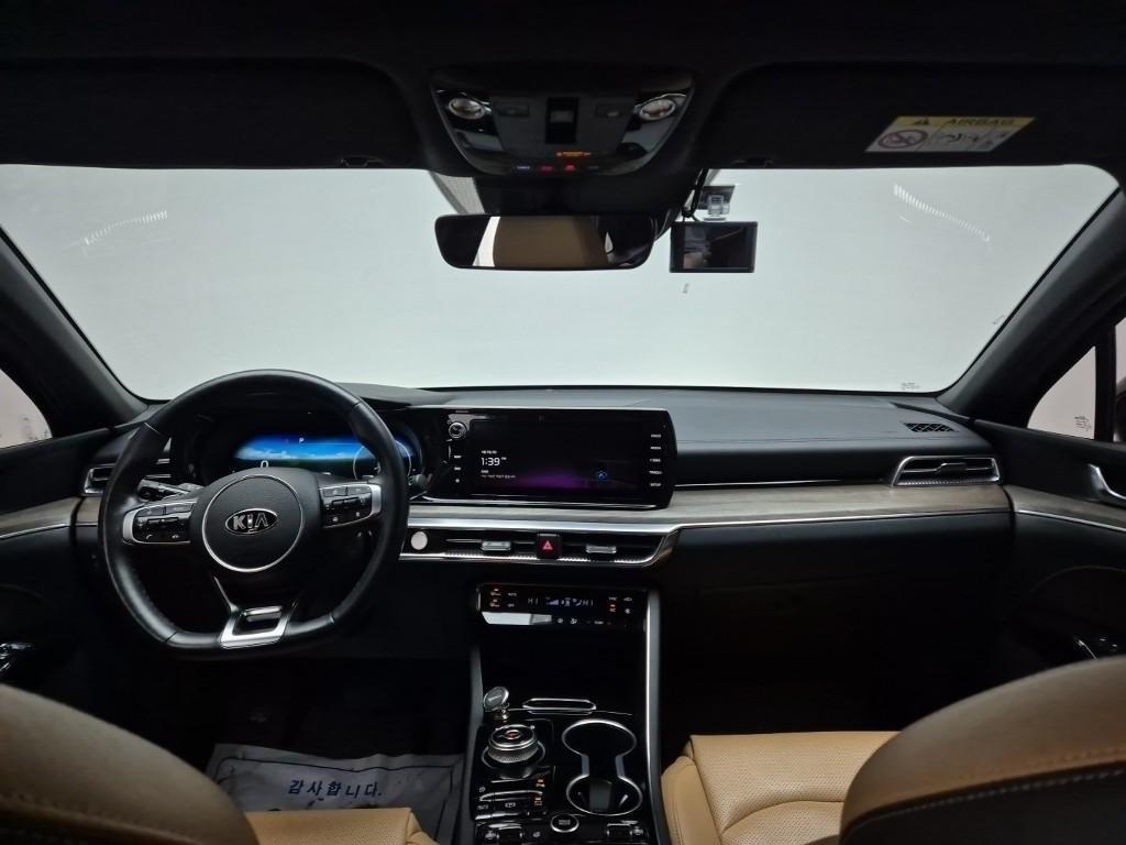 KIA K5 - Vista 7