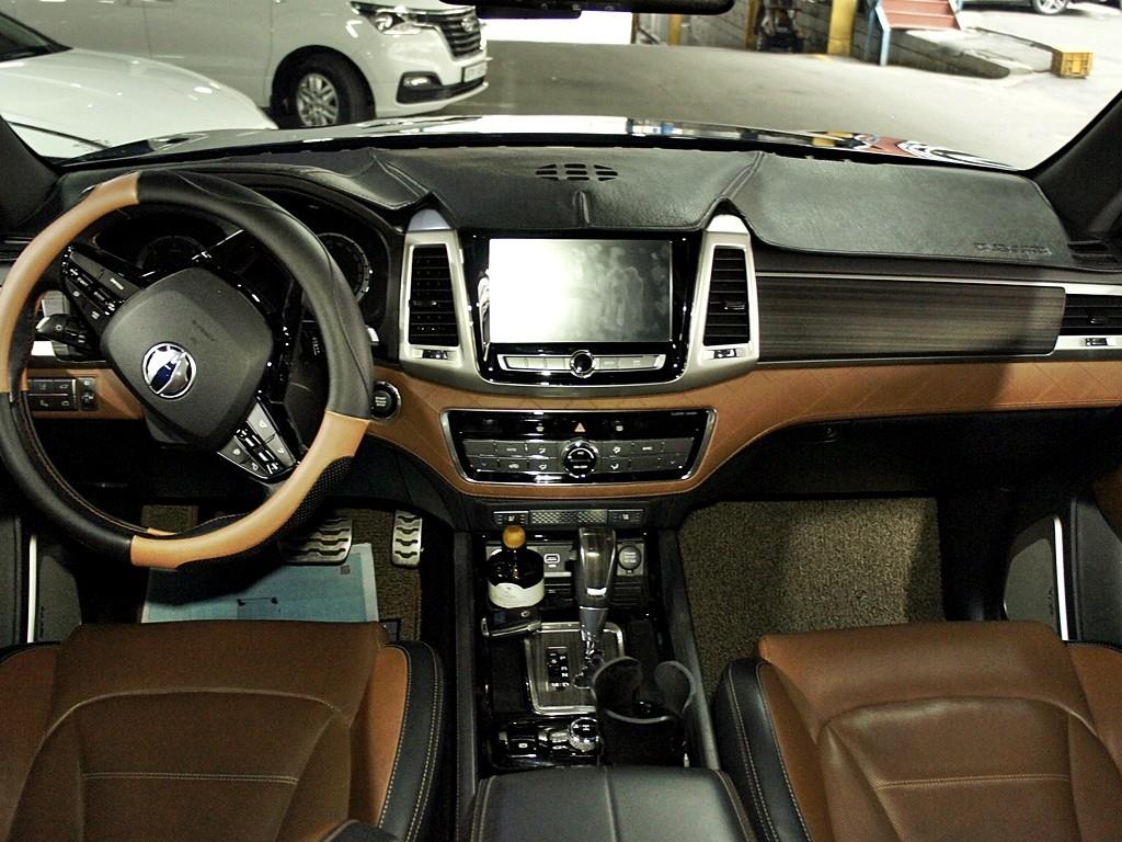 Ssangyong Rexton 2018 Negro - Importación desde Corea - HF Imports Iquique - Foto 7