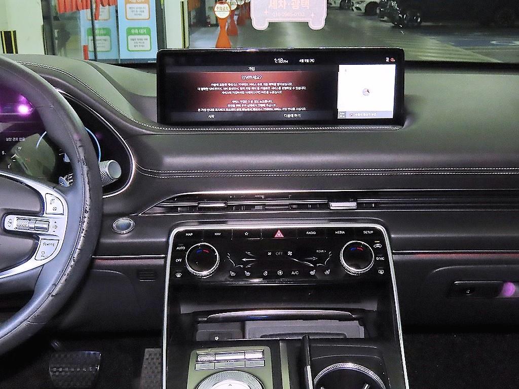 Genesis GV80 - Vista 11