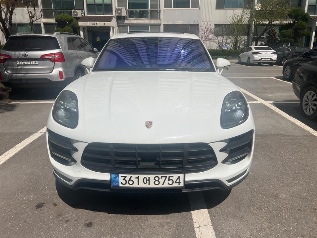 Porsche Macan - Vista 3