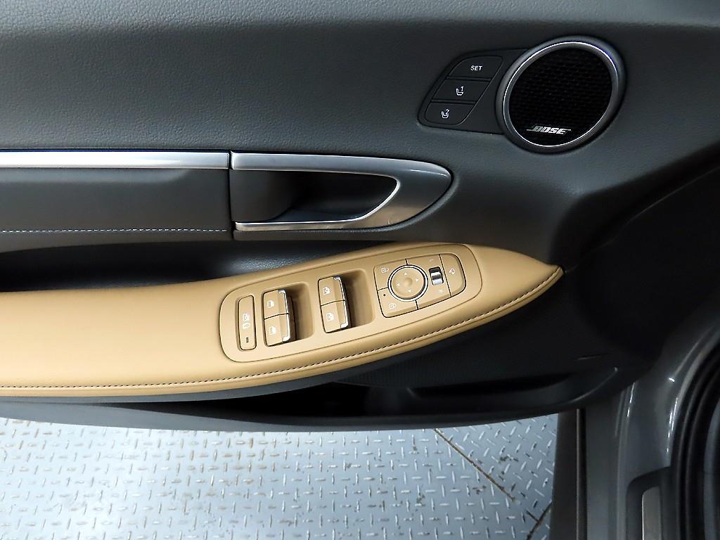 HYUNDAI Sonata - Vista 12