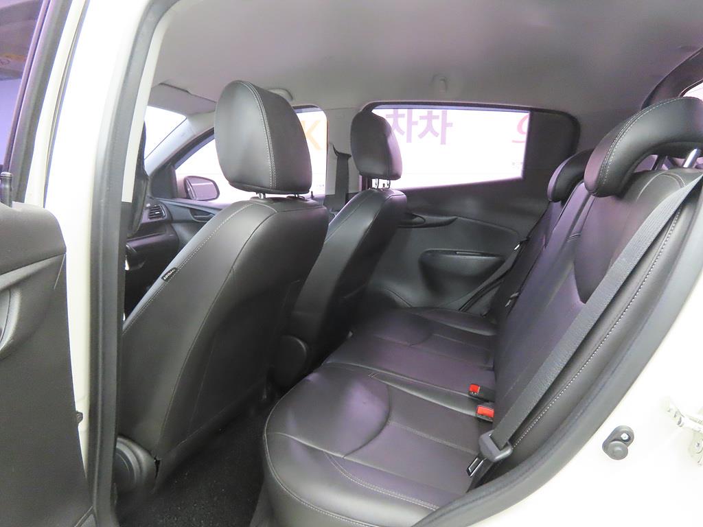 Chevrolet Spark - Vista 6