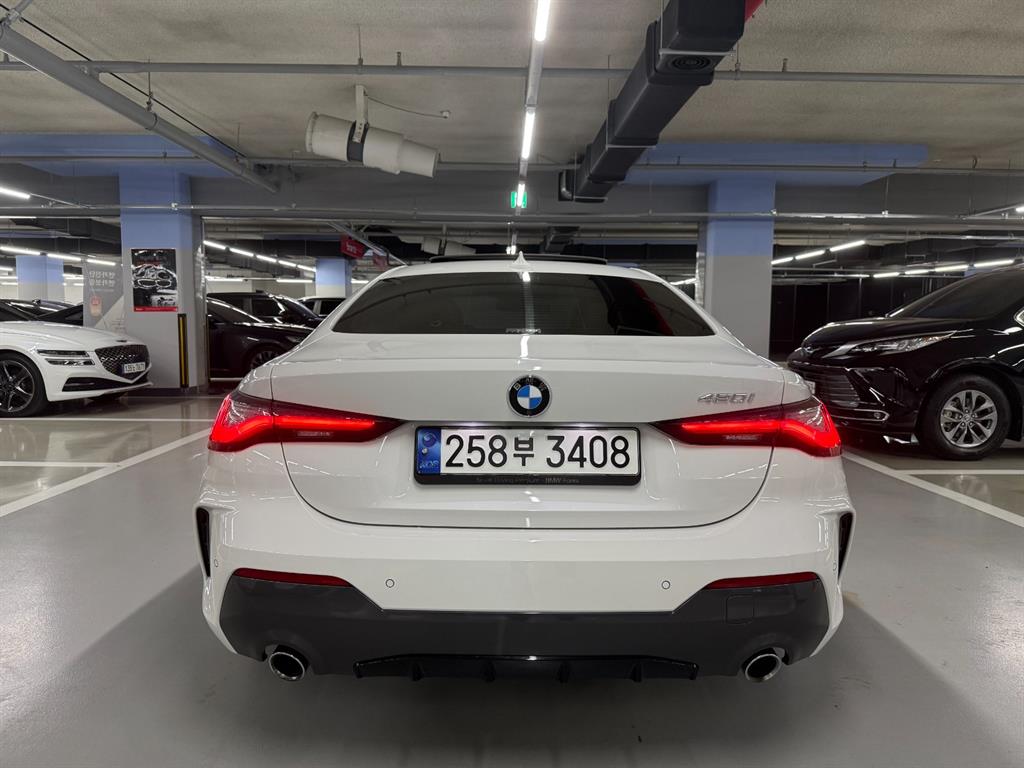 BMW 4 Series - Vista 4