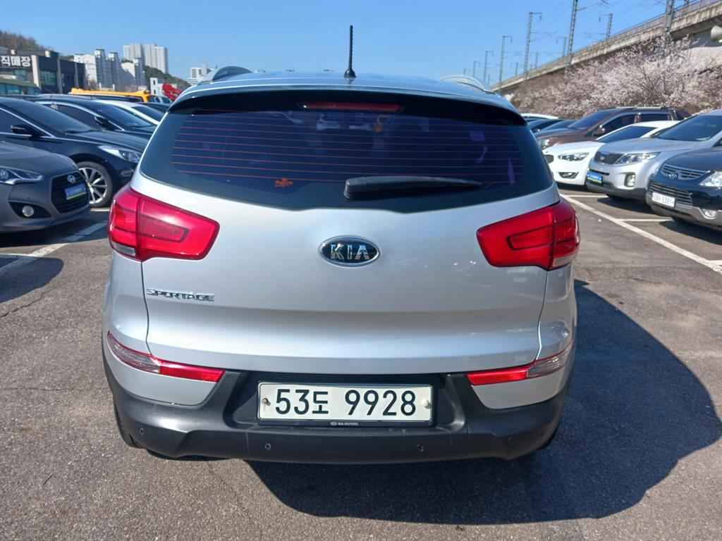 KIA Sportage - Vista 4