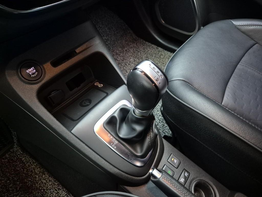 SAMSUNG QM3 - Vista 10