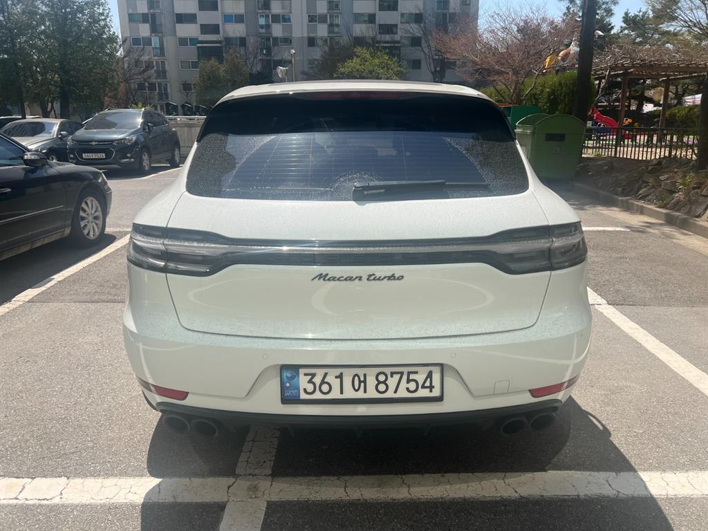 Porsche Macan - Vista 2