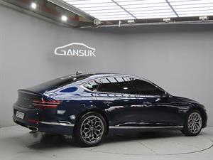 Genesis G80 - Vista 8