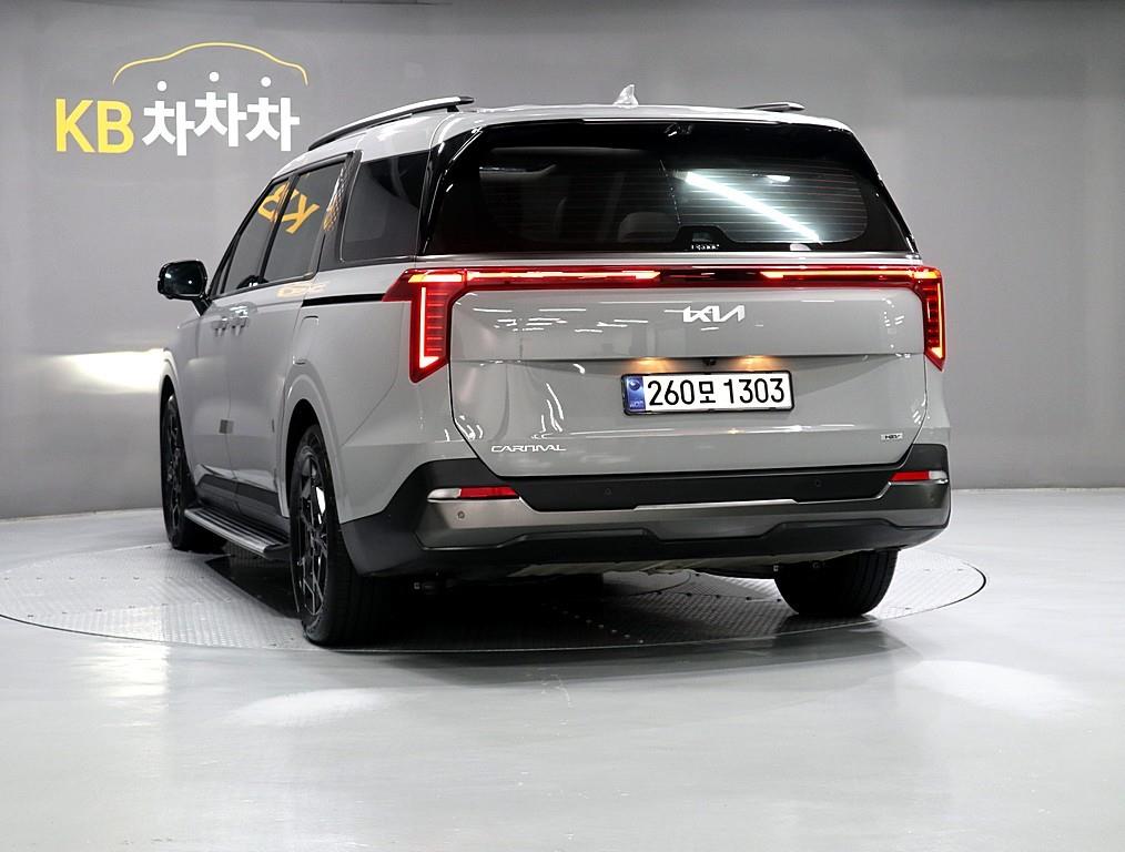 KIA Carnival - Vista 4