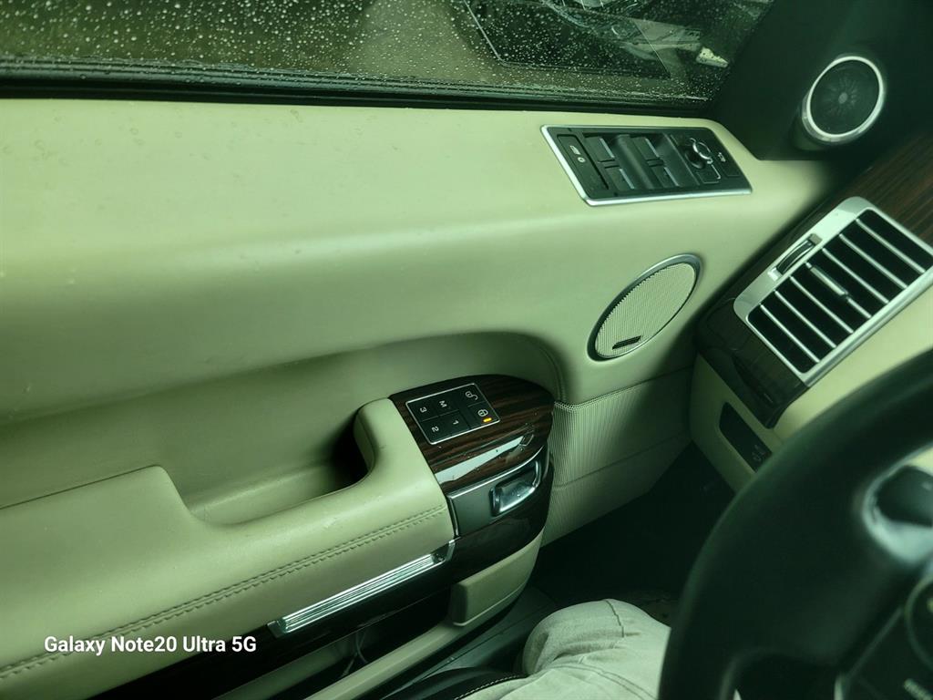 Land Rover Range Rover - Vista 11