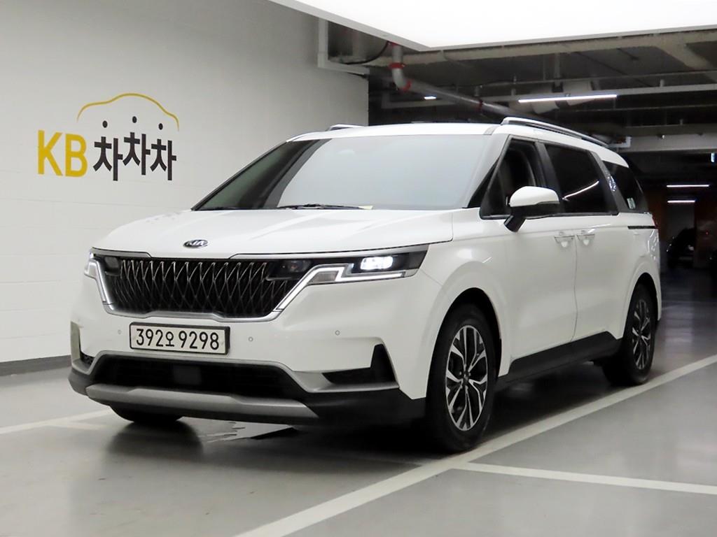 KIA Carnival 2021 Blanco - Importación desde Corea - HF Imports Iquique - Foto 1