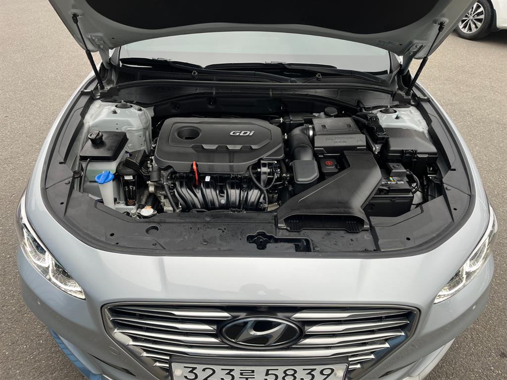 HYUNDAI Grandeur 2019 Gris - Importación desde Corea - HF Imports Iquique - Foto 18