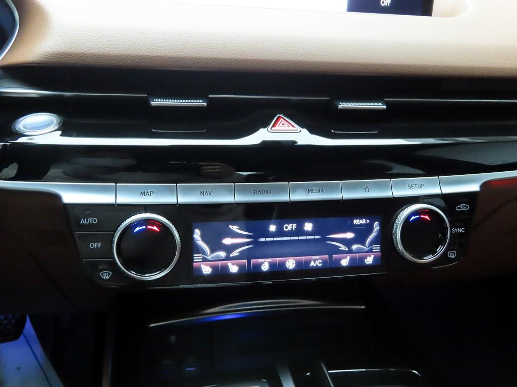 Genesis G80 - Vista 9