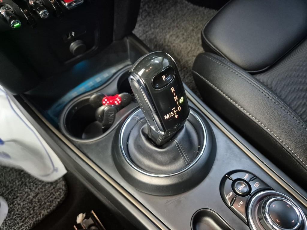 Mini Countryman - Vista 8