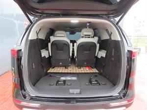 KIA Carnival - Vista 10