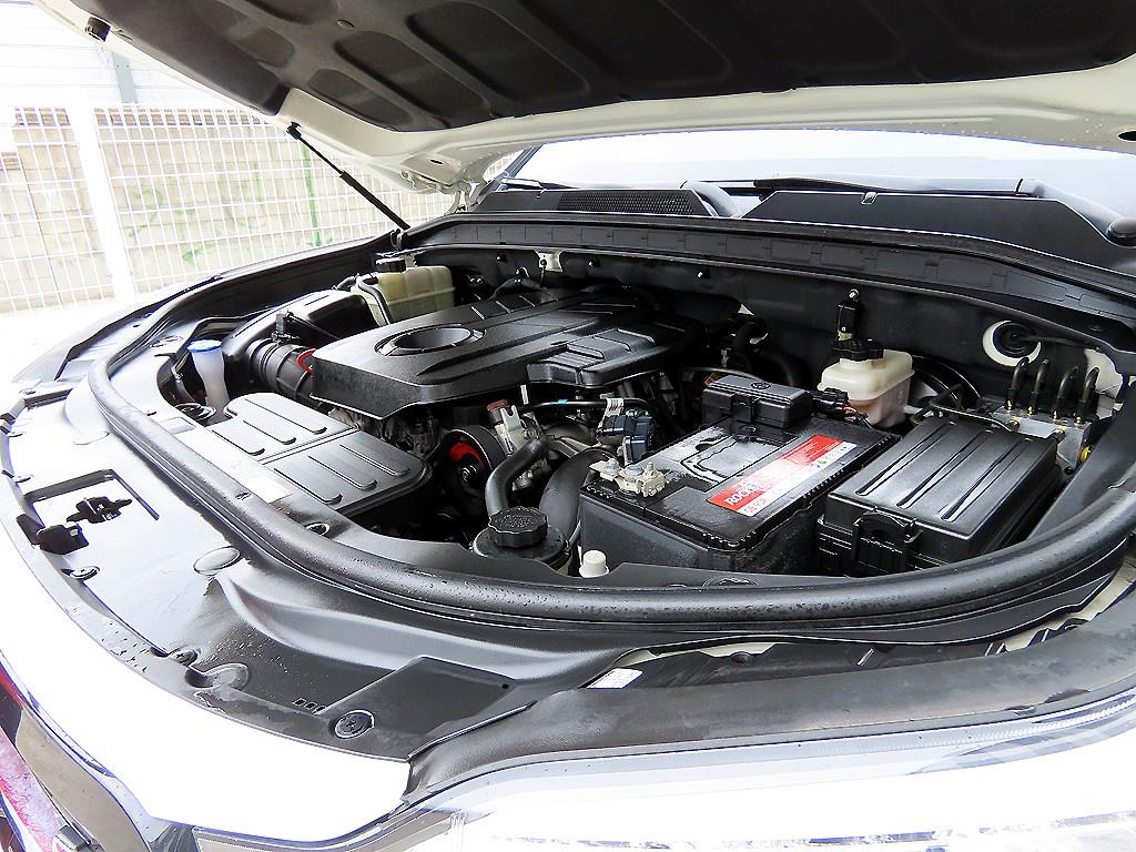 Ssangyong Rexton 2019 Blanco - Importación desde Corea - HF Imports Iquique - Foto 19