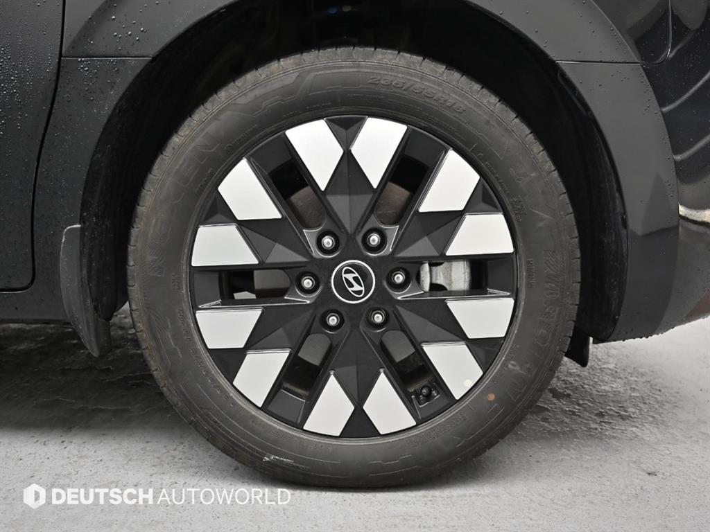 HYUNDAI Staria - Vista 5