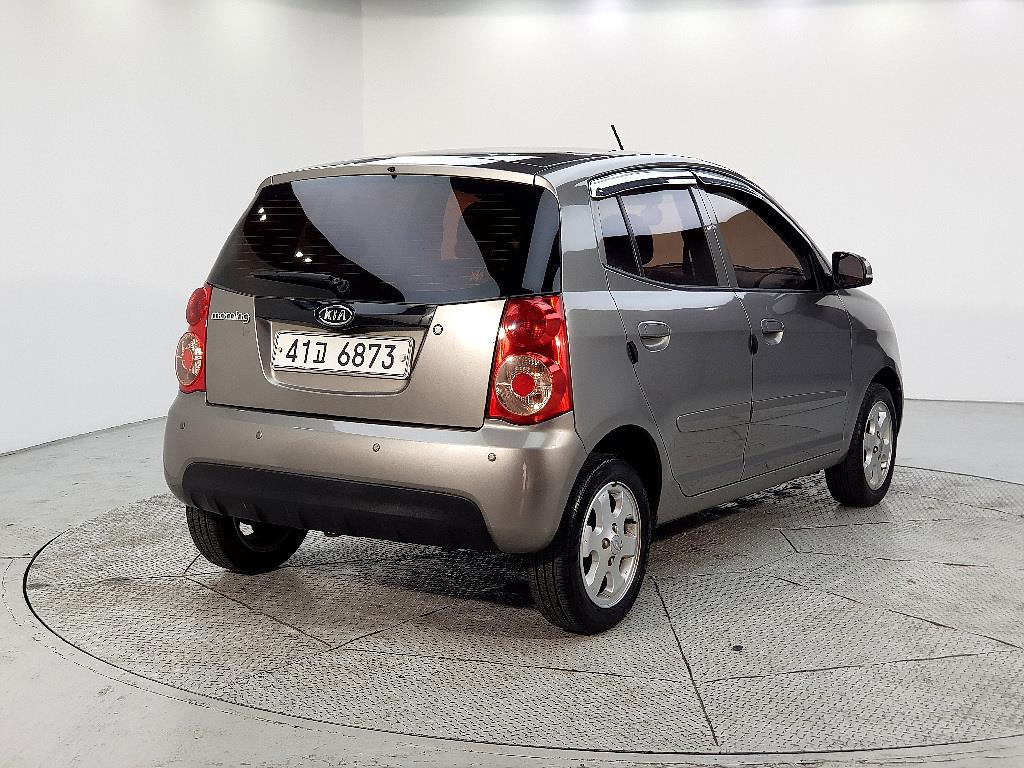 KIA Morning - Vista 4