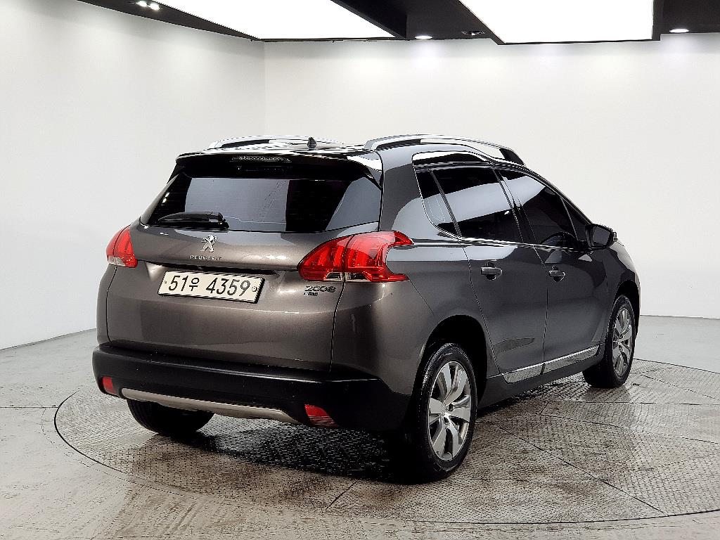 Peugeot 2008 - Vista 4