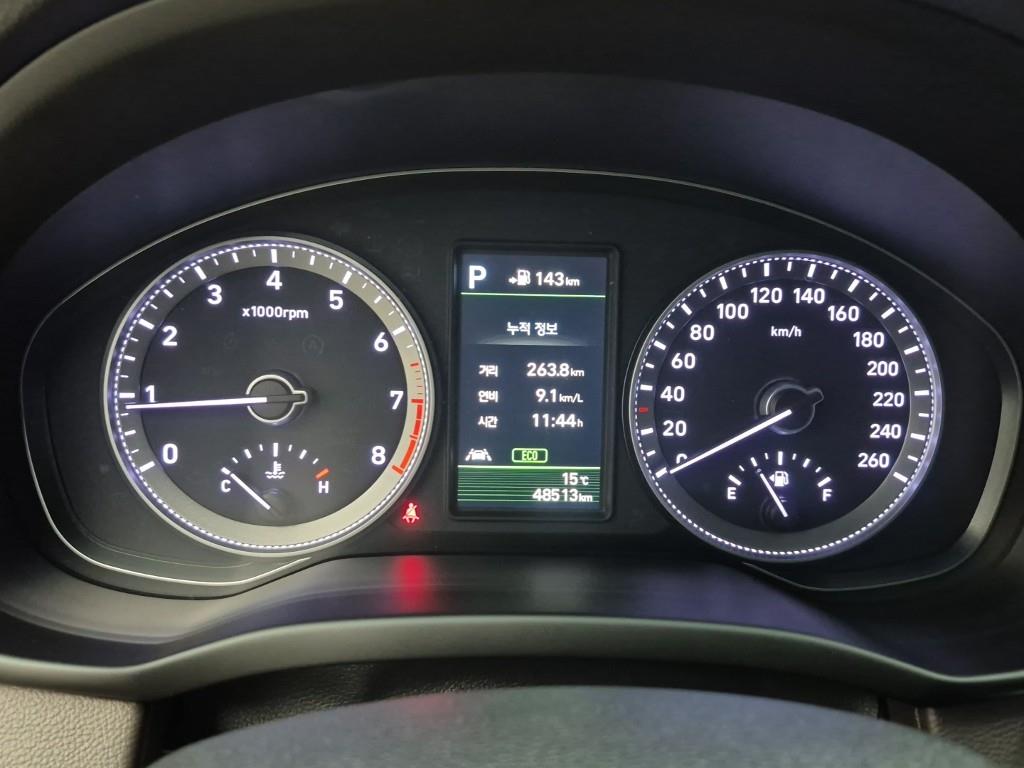 HYUNDAI Grandeur - Vista 7