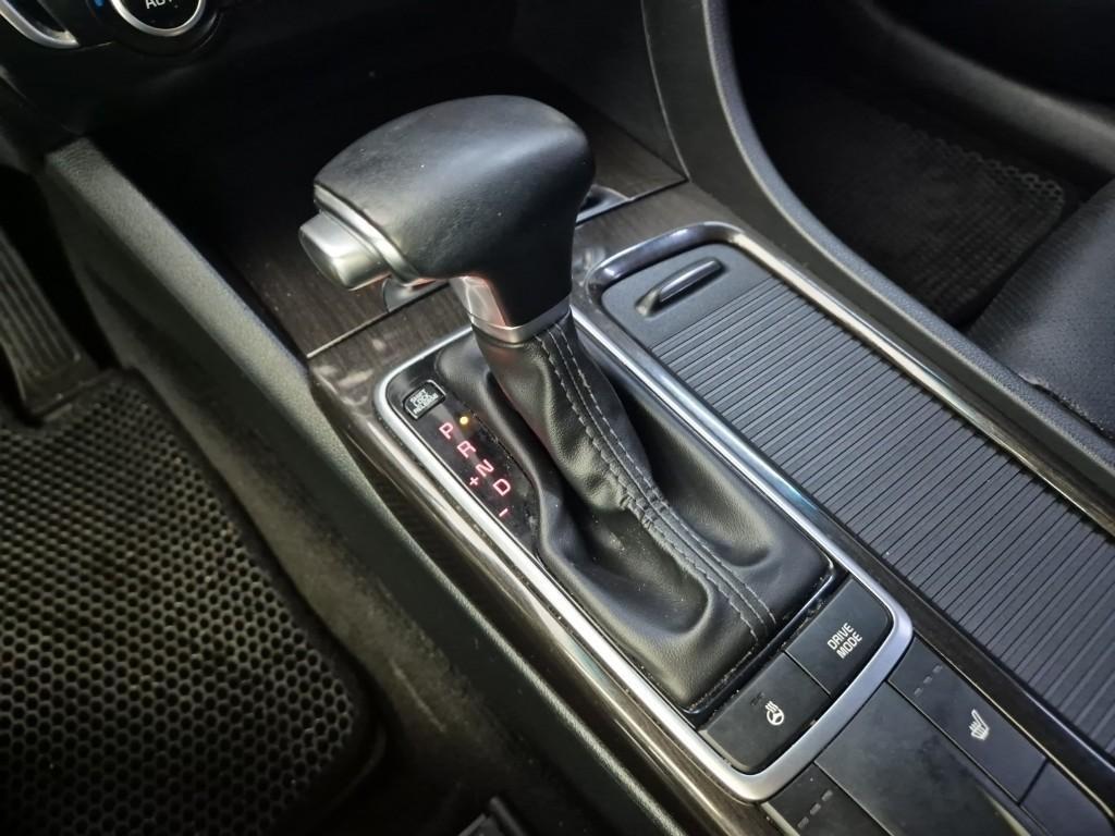 KIA K5 2019 Gris - Importación desde Corea - HF Imports Iquique - Foto 17