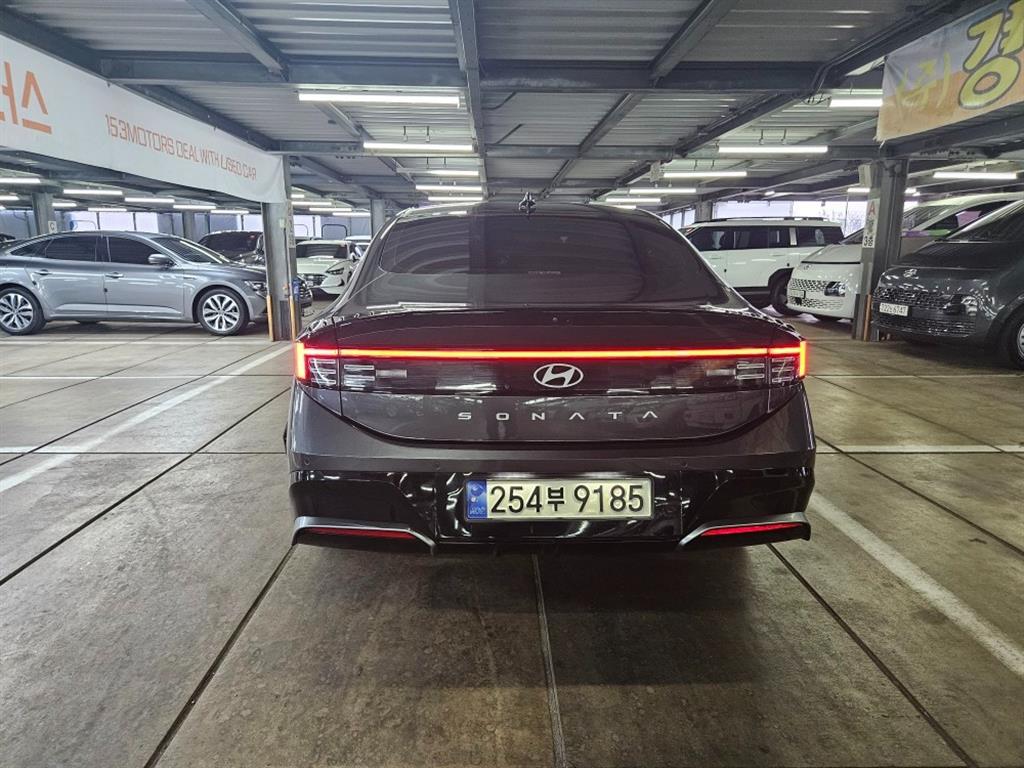 HYUNDAI Sonata - Vista 5