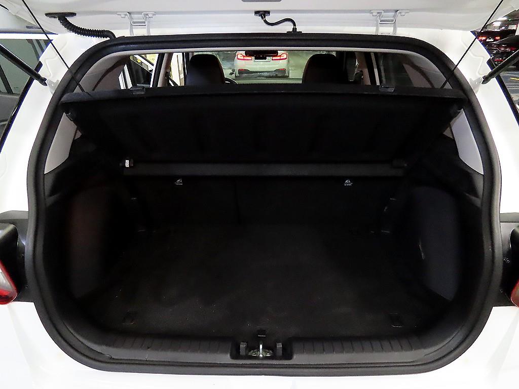 HYUNDAI Venue 2020 Blanco - Importación desde Corea - HF Imports Iquique - Foto 17