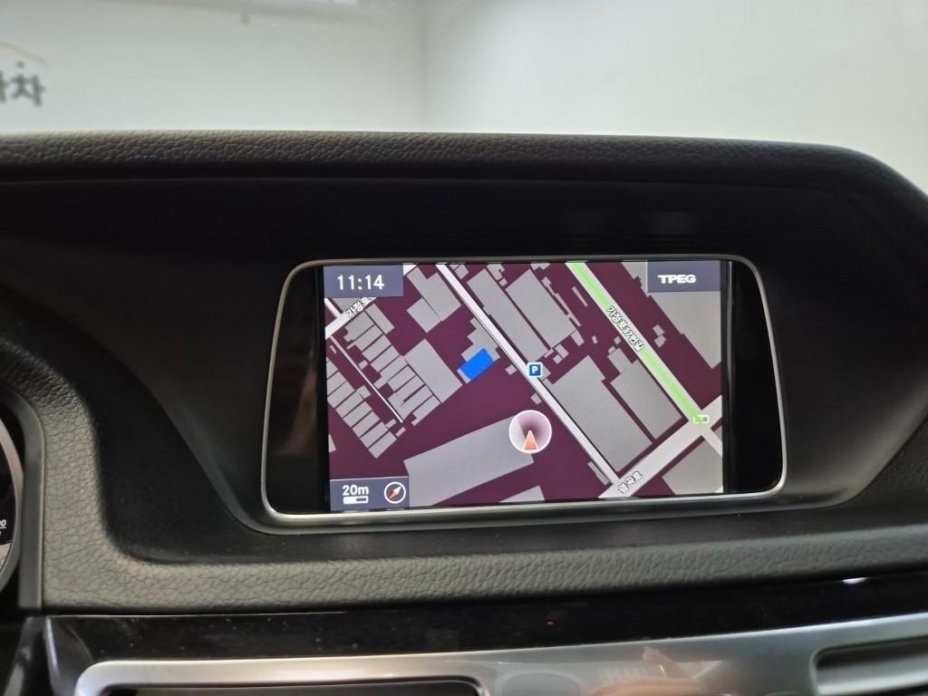 Mercedes Benz E class 2014 Blanco - Importación desde Corea - HF Imports Iquique - Foto 14