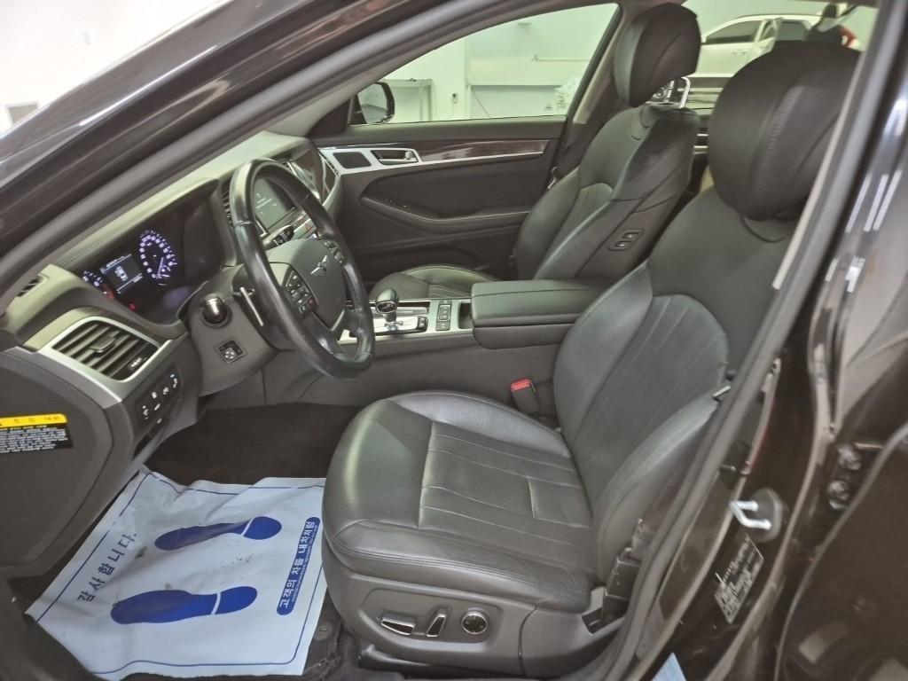 Genesis G80 - Vista 11