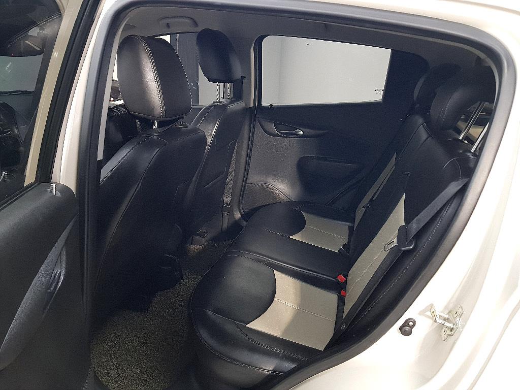 Chevrolet Spark - Vista 9