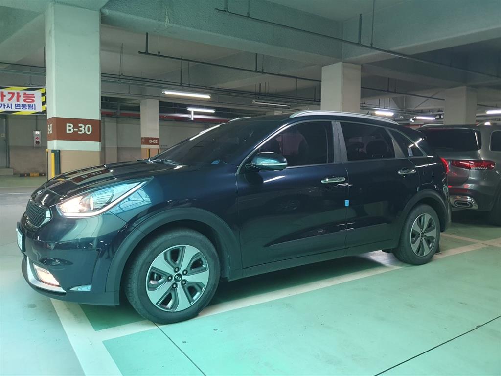 KIA Niro 2018 Azul - Importación desde Corea - HF Imports Iquique - Foto 1
