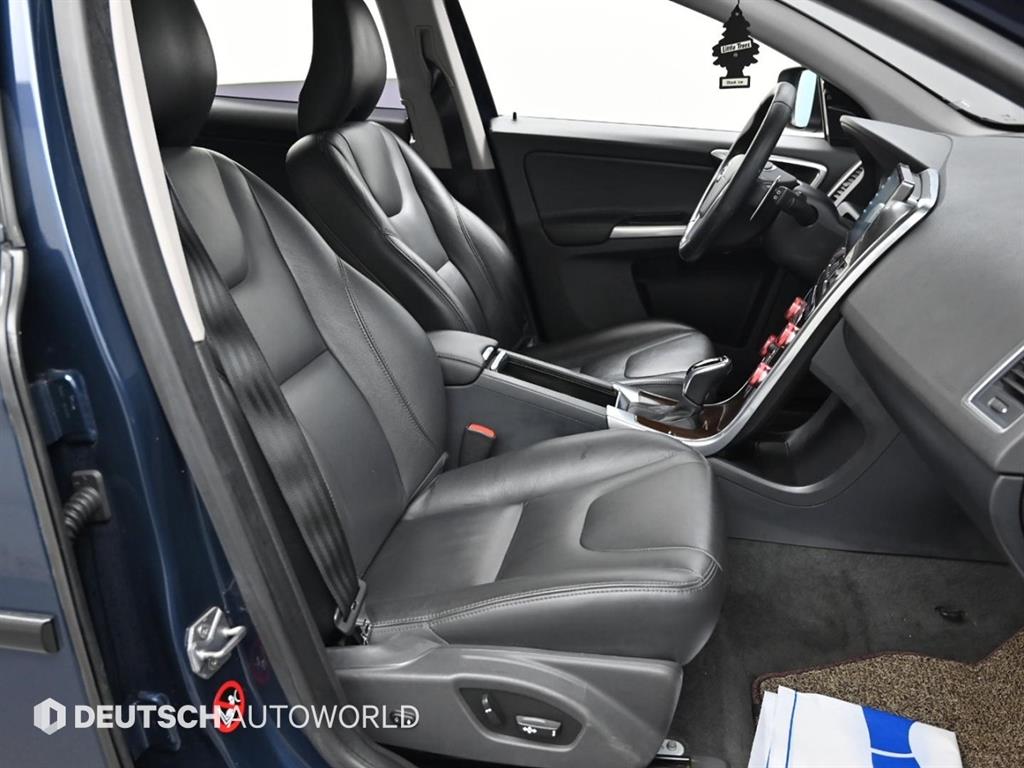 Volvo XC60 - Vista 10