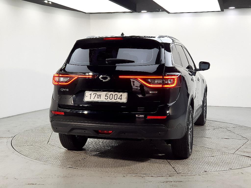 SAMSUNG QM6 - Vista 3