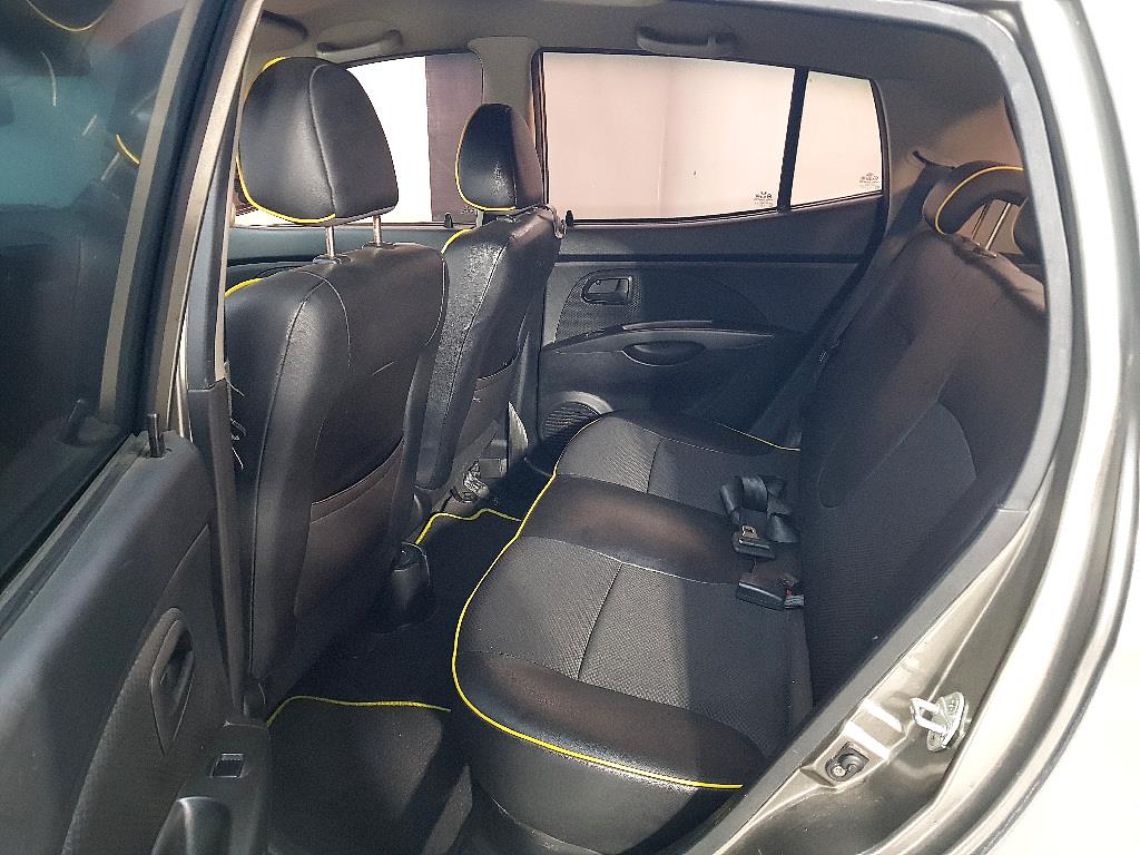 KIA Morning - Vista 9