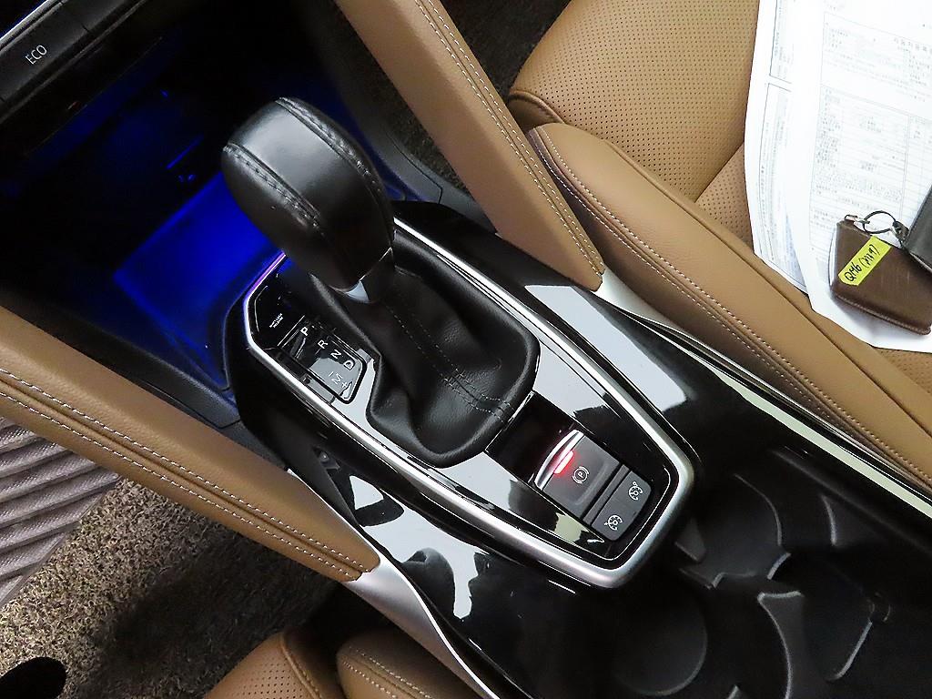 SAMSUNG QM6 - Vista 10