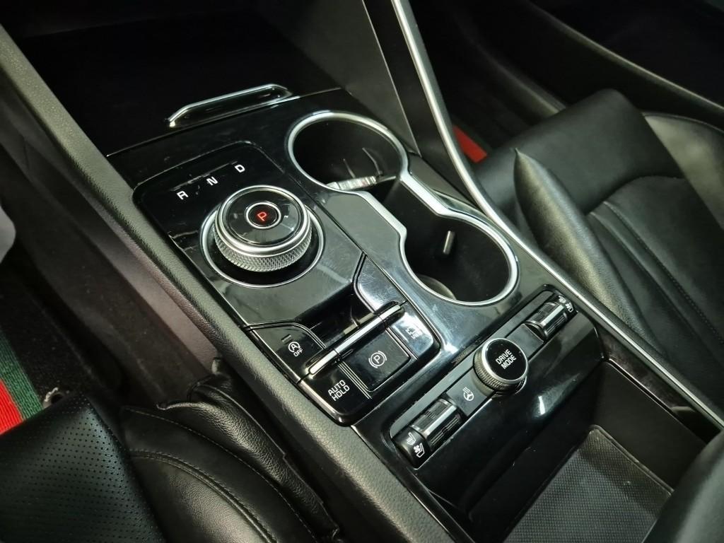 KIA K5 - Vista 9