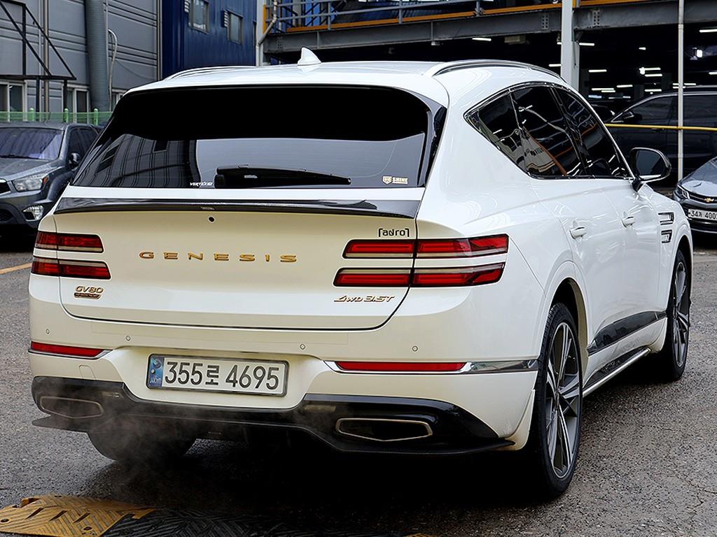 Genesis GV80 - Vista 7