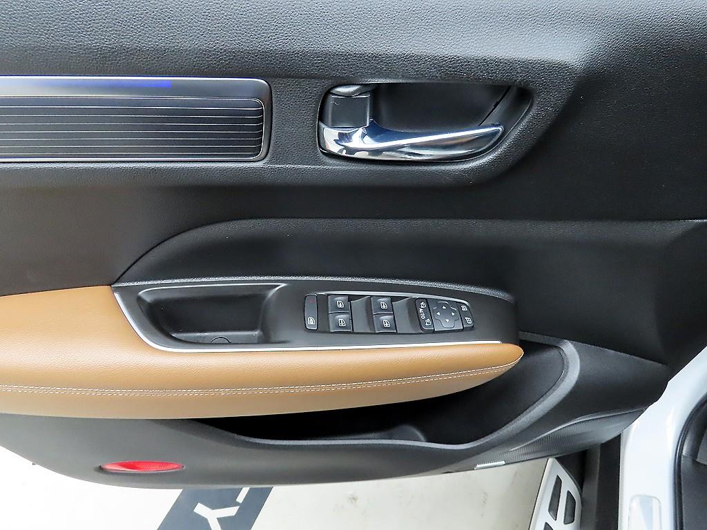 SAMSUNG QM6 - Vista 11