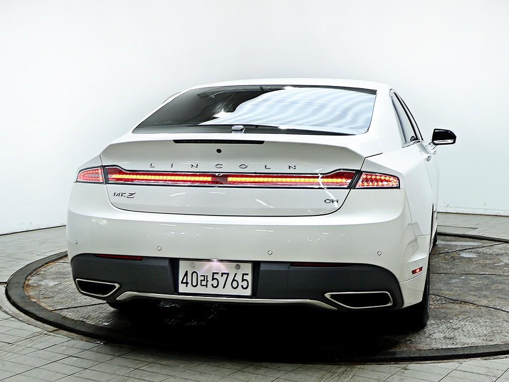 Lincoln MKZ - Vista 5