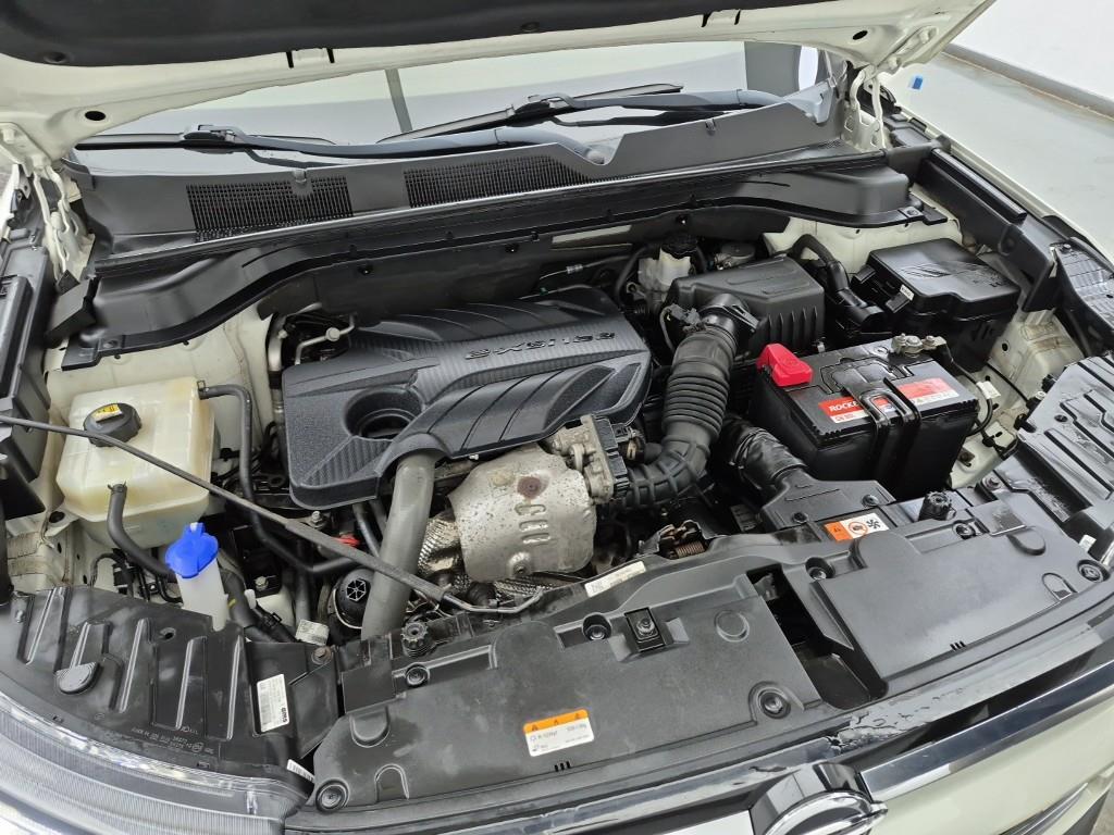 Ssangyong Korando - Vista 6