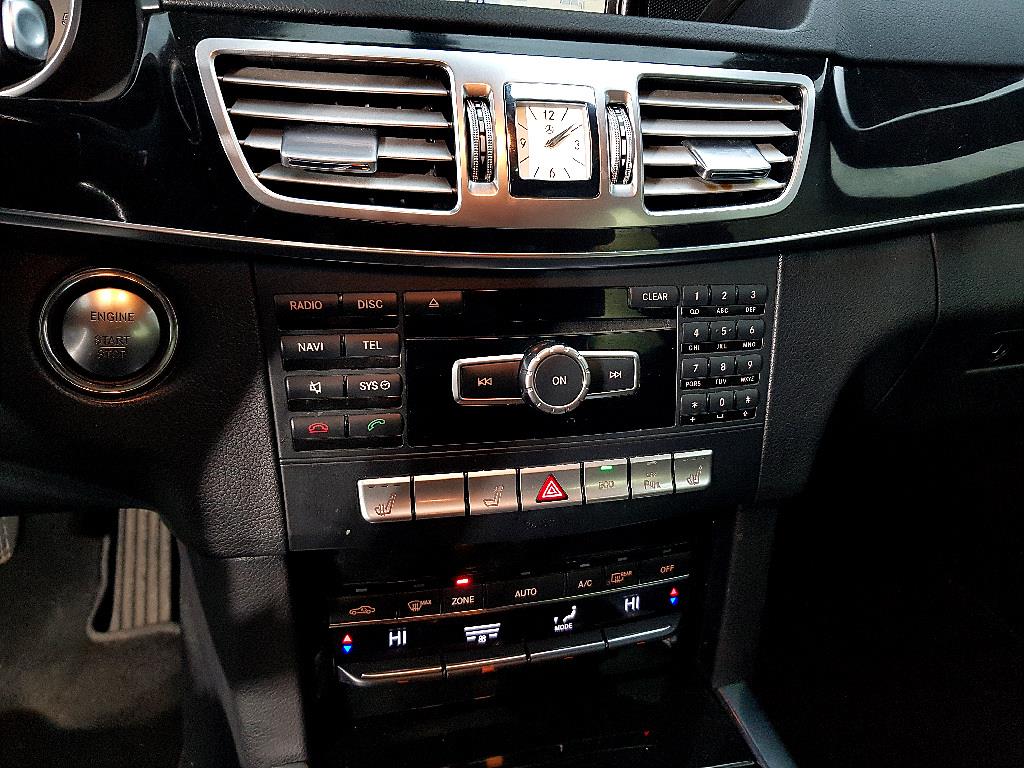 Mercedes Benz E class - Vista 11