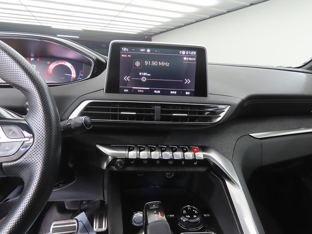 Peugeot 5008 - Vista 10