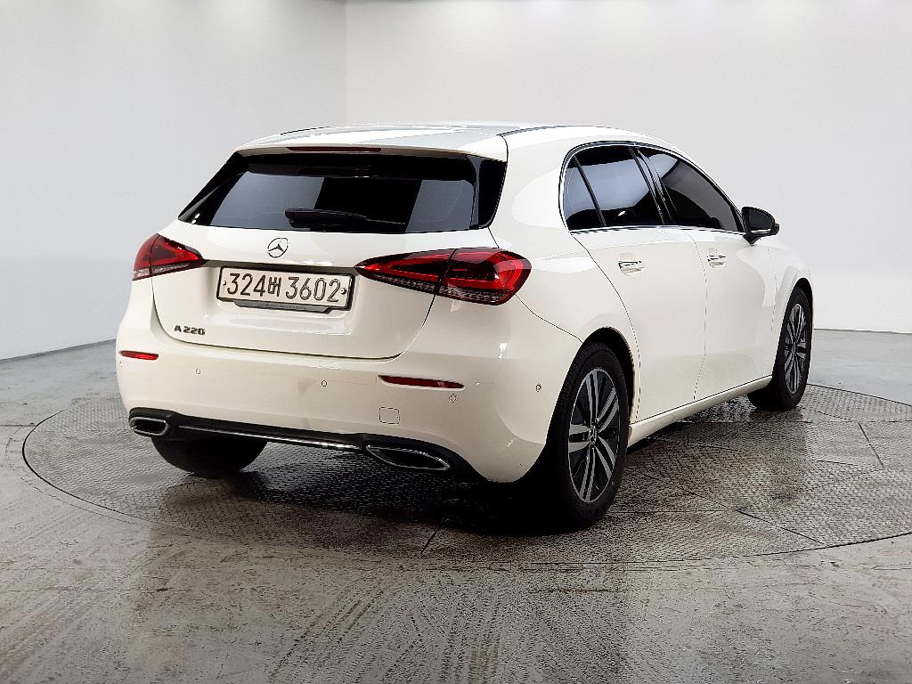 Mercedes Benz A Class - Vista 4