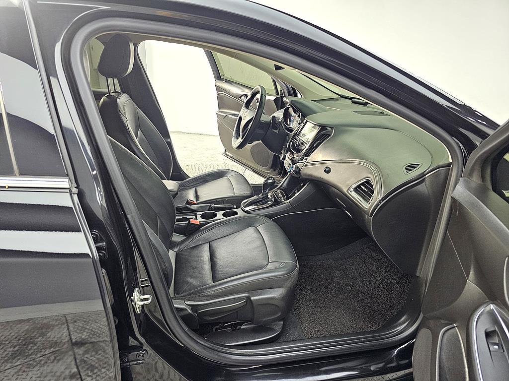 Chevrolet Cruise - Vista 11