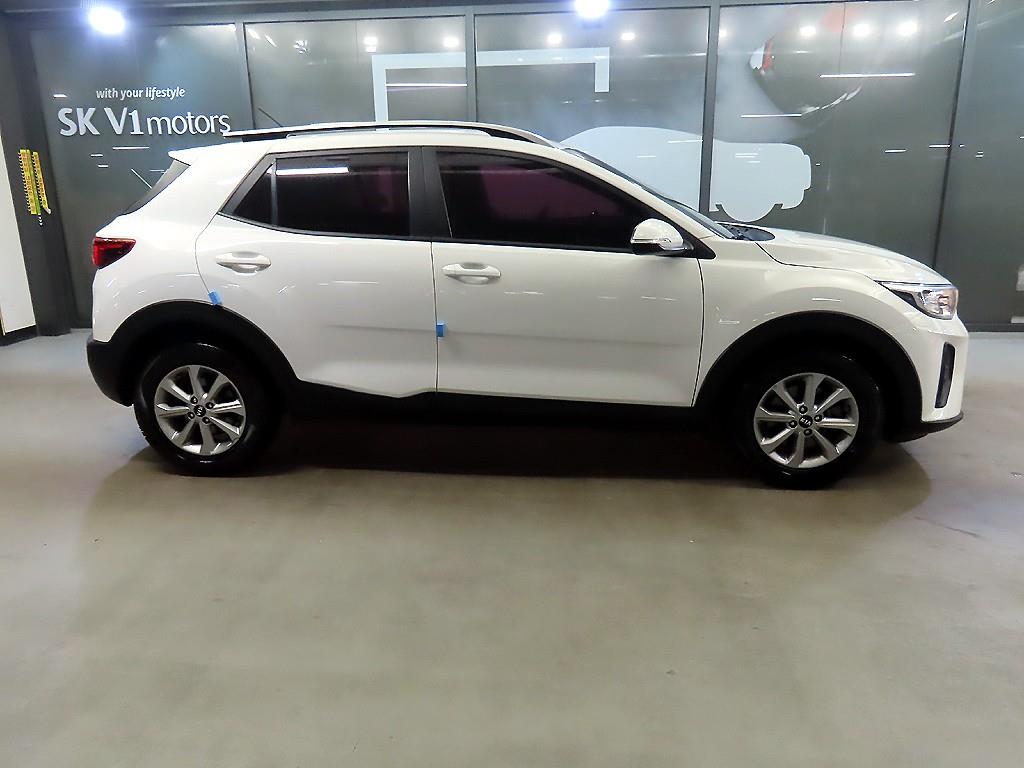 KIA Stonic - Vista 3